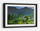 Lago del bosque brumoso - hardibudi | Cuadro decorativo de Canvas Lab