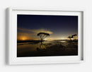 Reflejo costero bajo el cielo nocturno - Mel Brackstone | Cuadro decorativo de Canvas Lab