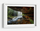 Cascada de la cueva escondida - Mark Lucey | Cuadro decorativo de Canvas Lab