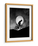 Ciclista de montaña a la luz de la luna - Hengki Lee | Cuadro decorativo de Canvas Lab