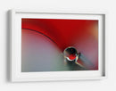 Gota roja vibrante - Heidi Westum | Cuadro decorativo de Canvas Lab