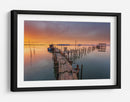 Muelle rústico con puesta de sol dorada - Alvaro Roxo | Cuadro decorativo de Canvas Lab