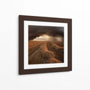 Relámpago sobre un campo de heno - Nicolas Schumacher | Cuadro decorativo de Canvas Lab