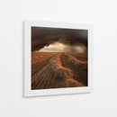 Relámpago sobre un campo de heno - Nicolas Schumacher | Cuadro decorativo de Canvas Lab
