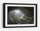 Arco de la cueva del bosque brumoso - Esmee Prexus | Cuadro decorativo de Canvas Lab