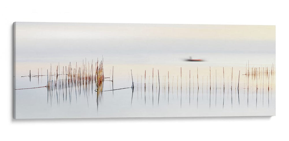 Aguas tranquilas y barco borroso - Juan Luis Duran | Cuadro decorativo de Canvas Lab