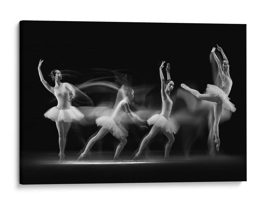 Bailarina en movimiento - Antonyus Bunjamin (Abe) | Cuadro decorativo de Canvas Lab