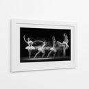 Bailarina en movimiento - Antonyus Bunjamin (Abe) | Cuadro decorativo de Canvas Lab