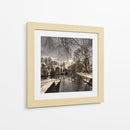 Cisnes de los canales en invierno - Yvette Depaepe | Cuadro decorativo de Canvas Lab