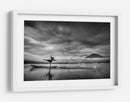 Lago del pescador en equilibrio - Arief Siswandhono | Cuadro decorativo de Canvas Lab