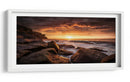 Puesta de sol dorada en la costa - Grant Galbraith | Cuadro decorativo de Canvas Lab