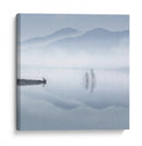 Pescador del lago brumoso - Jose Beut | Cuadro decorativo de Canvas Lab