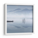 Pescador del lago brumoso - Jose Beut | Cuadro decorativo de Canvas Lab