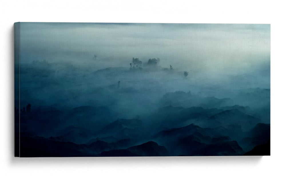 Paisaje montañoso brumoso - Rudi Gunawan | Cuadro decorativo de Canvas Lab