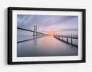 Puesta de sol en un puente tranquilo - Jesus M. Garcia | Cuadro decorativo de Canvas Lab
