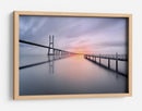 Puesta de sol en un puente tranquilo - Jesus M. Garcia | Cuadro decorativo de Canvas Lab