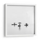 Tres pescadores con paraguas - Nina Pauli | Cuadro decorativo de Canvas Lab