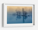 Reflejos del lago fresco y brumoso - David Butali | Cuadro decorativo de Canvas Lab