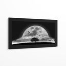 Árbol solitario bajo la luna - NASSER OSMAN | Cuadro decorativo de Canvas Lab