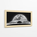 Árbol solitario bajo la luna - NASSER OSMAN | Cuadro decorativo de Canvas Lab