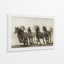 Caballos salvajes al galope - Heidi Bartsch | Cuadro decorativo de Canvas Lab