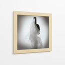 Danza elegante de telas - Mel Brackstone | Cuadro decorativo de Canvas Lab