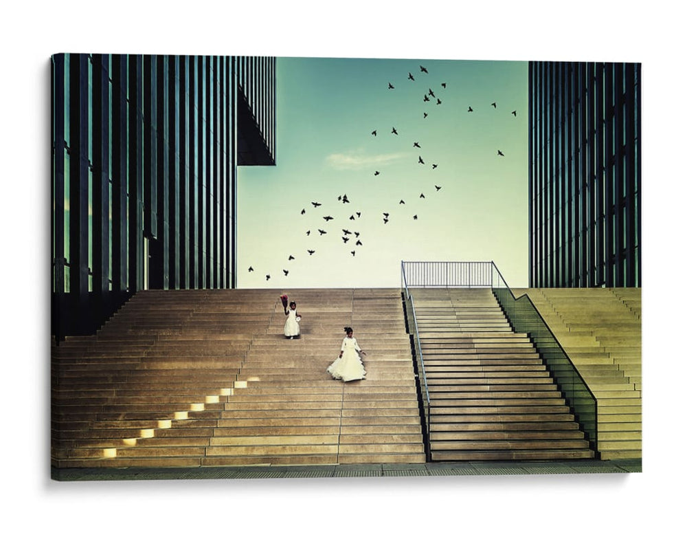 Chicas en escaleras modernas - Dennis Mohrmann | Cuadro decorativo de Canvas Lab