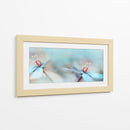 Delicadas flores azules - Heidi Westum | Cuadro decorativo de Canvas Lab