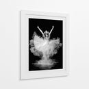 Danza de polvo etéreo: manos arriba - Pauline Pentony MA | Cuadro decorativo de Canvas Lab