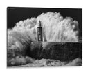 Olas de tormenta en el faro - Alejandro Garcia Bernardo | Cuadro decorativo de Canvas Lab