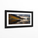Reflejo de montaña iluminado por el sol - John Fan | Cuadro decorativo de Canvas Lab