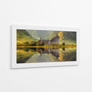 Reflejo del lago del castillo escocés - Wojciech Kruczynski | Cuadro decorativo de Canvas Lab