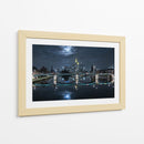 Reflejos de la ciudad a la luz de la luna - Mike | Cuadro decorativo de Canvas Lab