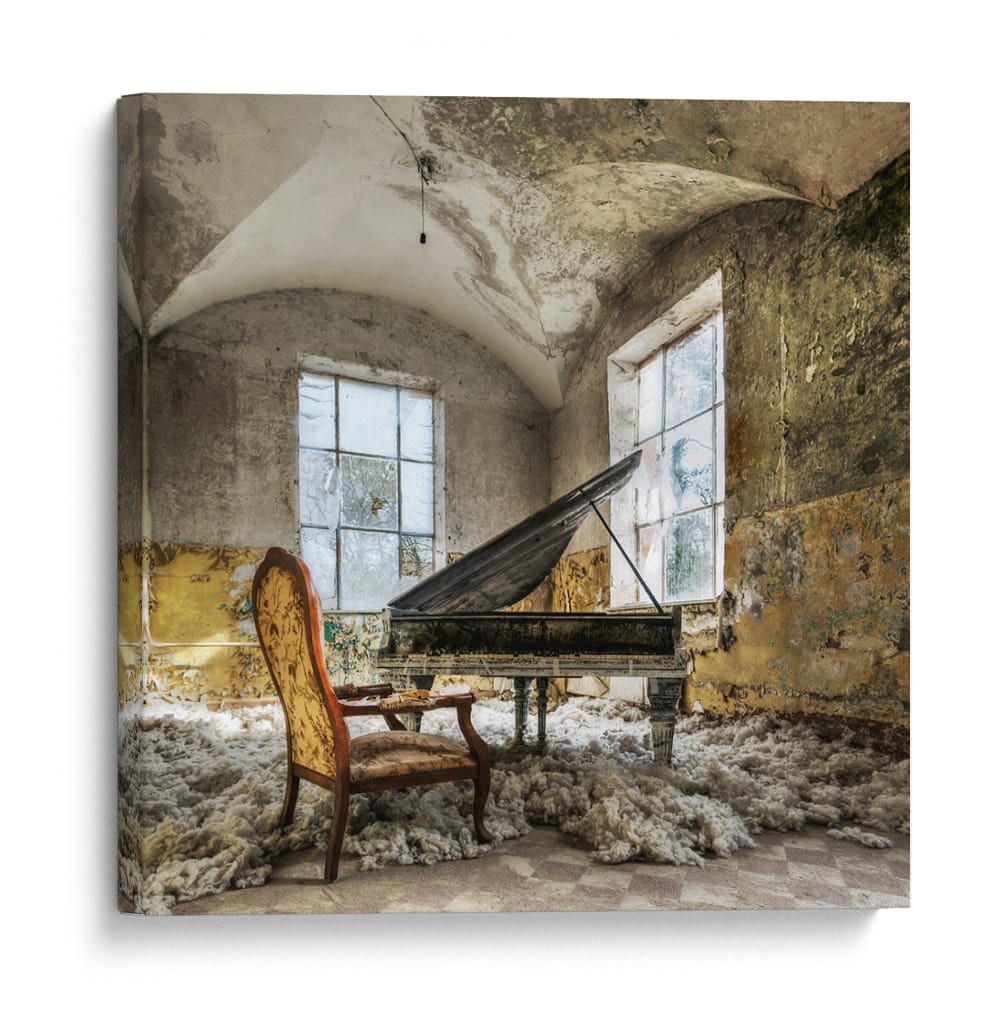 Sala del gran piano olvidado - Mari O` Benz | Cuadro decorativo de Canvas Lab