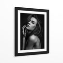 Retrato de mujer sensual - Martin Krystynek MQEP | Cuadro decorativo de Canvas Lab