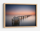 Atardecer en muelle roto - Jose Beut | Cuadro decorativo de Canvas Lab