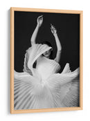 Elegante danza de telas - Peyman Naderi | Cuadro decorativo de Canvas Lab