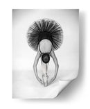 Elegante pose simétrica de bailarina - Pauline Pentony MA | Cuadro decorativo de Canvas Lab
