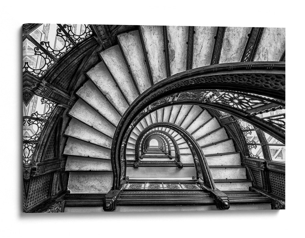 Escalera de caracol ornamentada - Yimei Sun | Cuadro decorativo de Canvas Lab