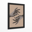 Manos elegantes que se extienden - Fluidys Studio III | Cuadro decorativo de Canvas Lab
