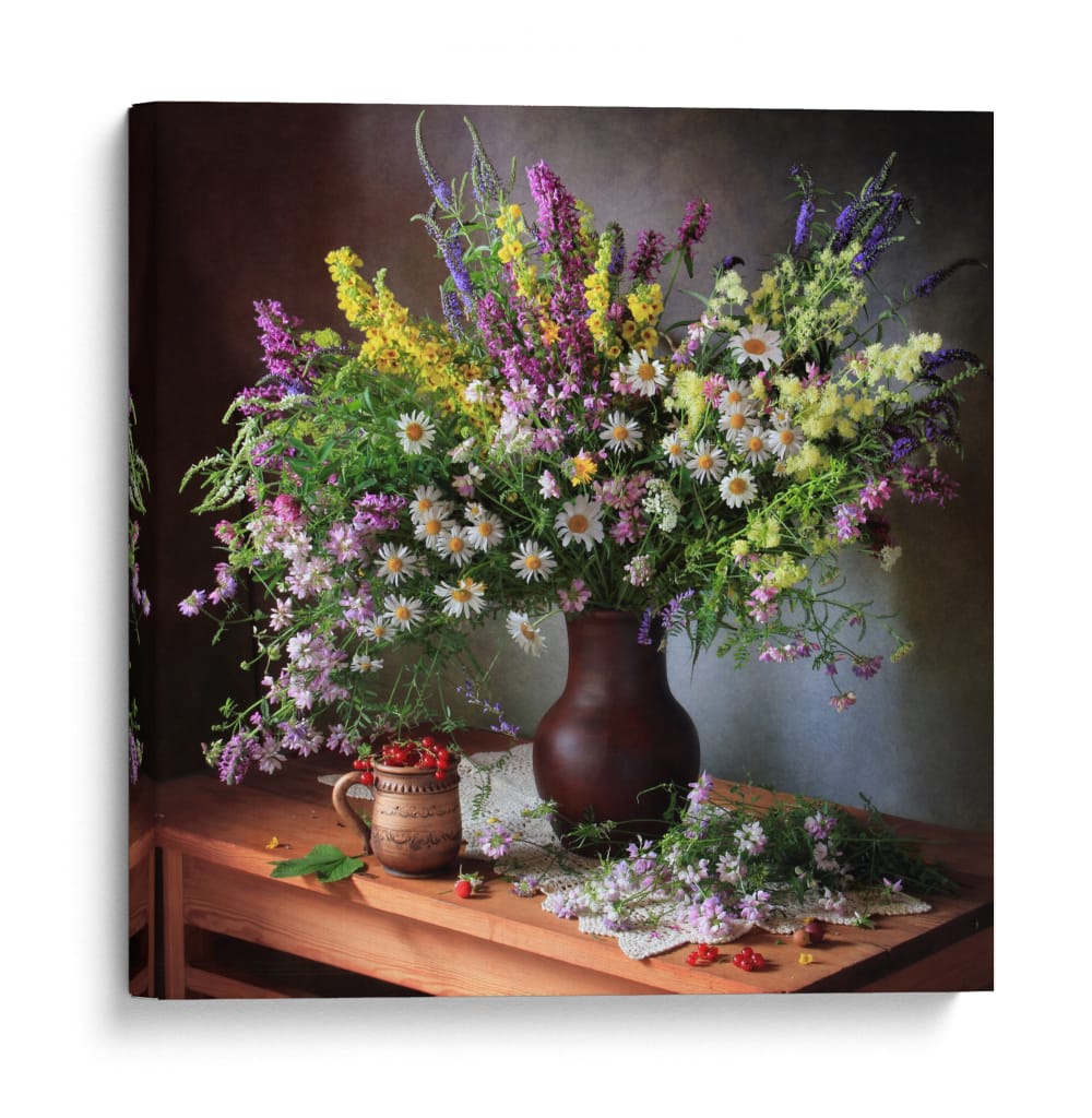 Naturaleza muerta con flores silvestres de verano - Tatyana Skorokhod | Cuadro decorativo de Canvas Lab