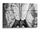 Vista hacia arriba del puente de Brooklyn - Twenty Eight | Cuadro decorativo de Canvas Lab