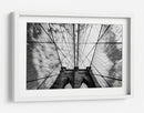 Vista hacia arriba del puente de Brooklyn - Twenty Eight | Cuadro decorativo de Canvas Lab