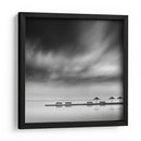 Serenidad en la playa nublada - George Digalakis | Cuadro decorativo de Canvas Lab