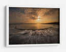 Puesta de sol dorada sobre el océano - Isam Telhami | Cuadro decorativo de Canvas Lab