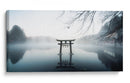 Reflejo de la Puerta Torii brumosa - Takumi Ikeda | Cuadro decorativo de Canvas Lab