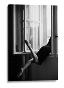 Piernas elegantes abren la ventana - Lorna Kijurko | Cuadro decorativo de Canvas Lab