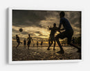 Partido de futbol al atardecer - Anisur Rahman | Cuadro decorativo de Canvas Lab