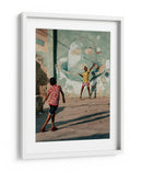 La alegría del juego de futbol en la calle - Andy Bauer | Cuadro decorativo de Canvas Lab