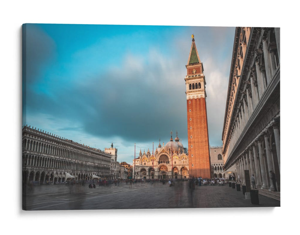 Campanile bajo el Cielo - Ulises Páez | Cuadro decorativo de Canvas Lab